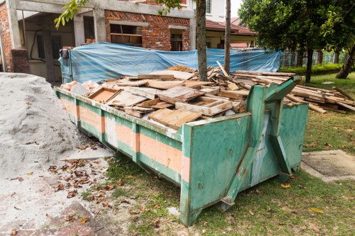 Twickenham community cleaning up with waste removal services